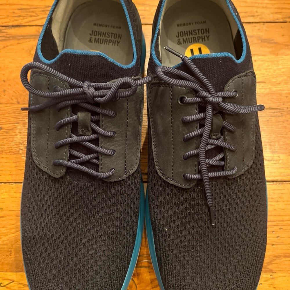 Johnston & Murphy Move Plain Toe Knit Men’s Sneakers Size 11